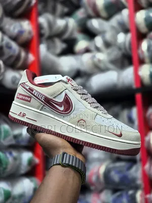Nik Airforce One Low X Supreme Sneakers
