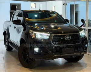 Toyota Hilux 2019 Black