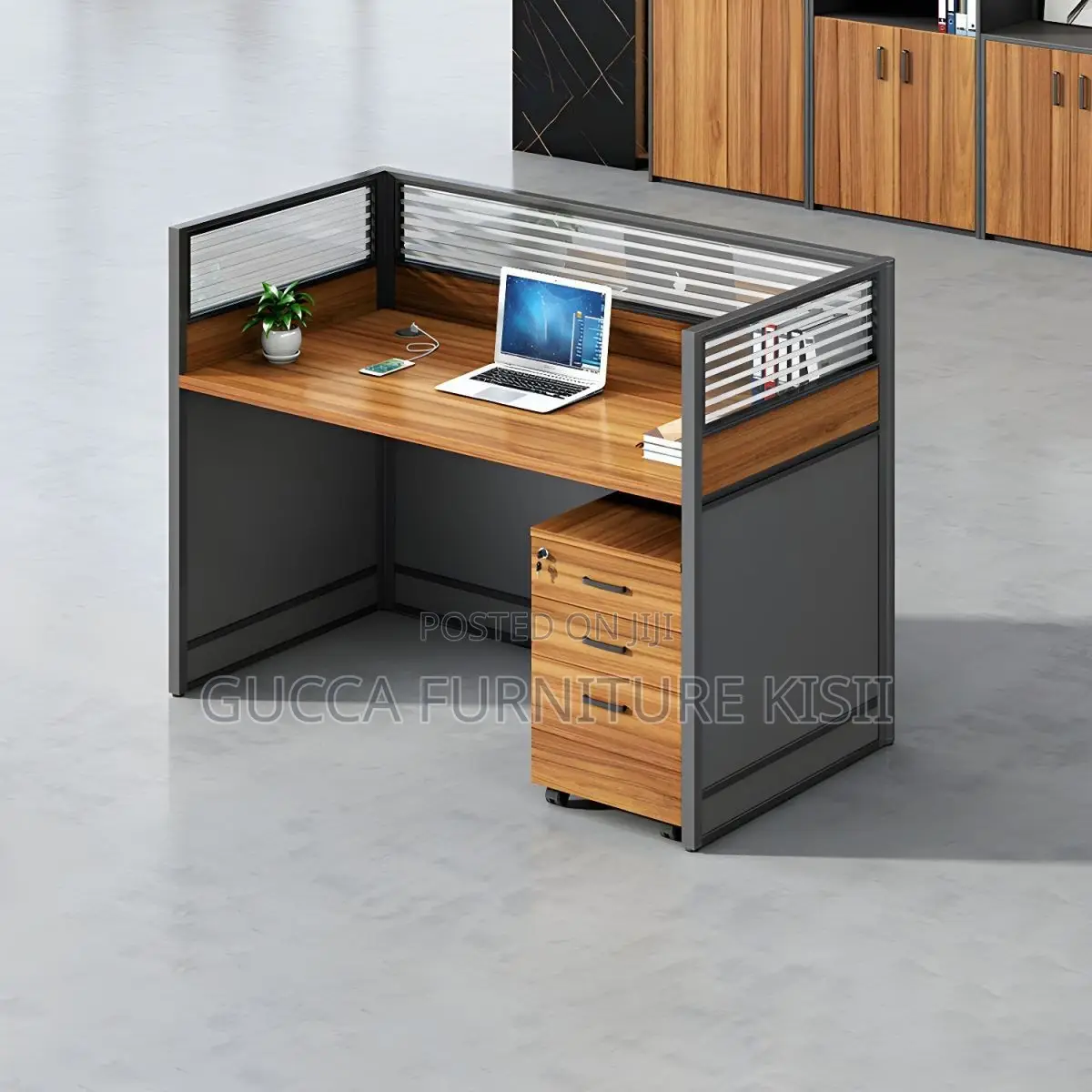 Single Persons Cyber Working-Station