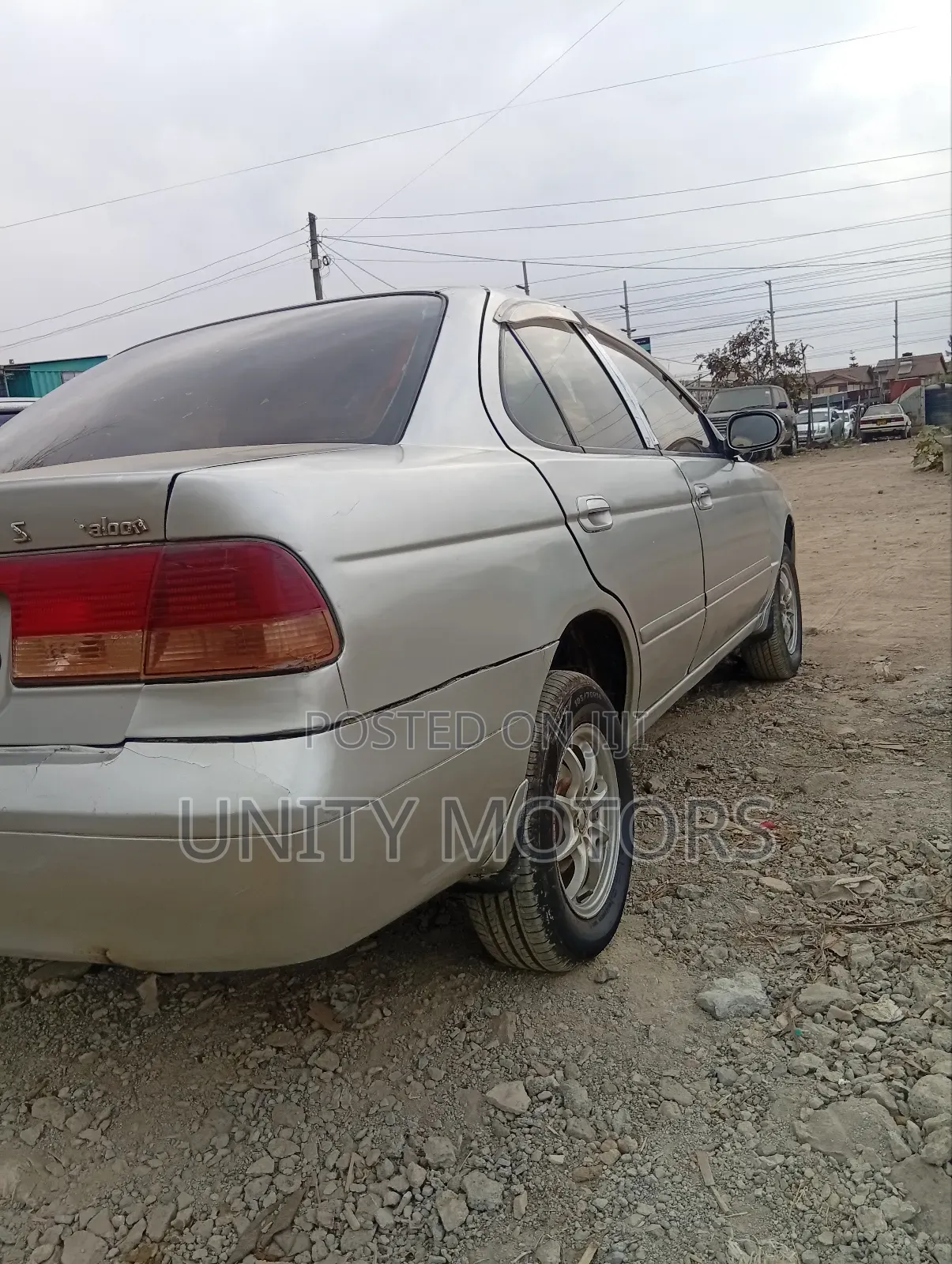 Nissan Sunny 2005 Silver