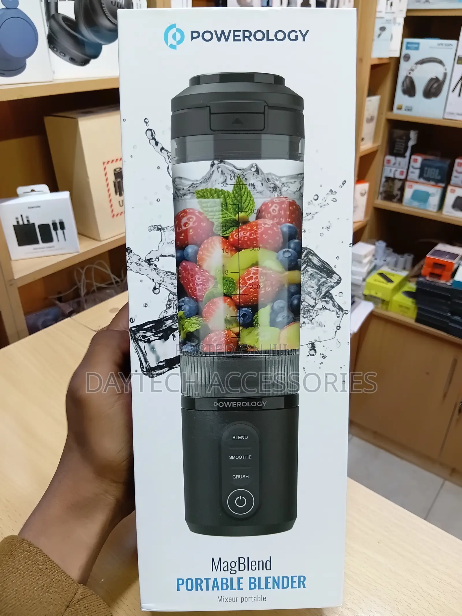 Powerology MagBlend Portable Blender 470ml With Magnetic Mount - Black