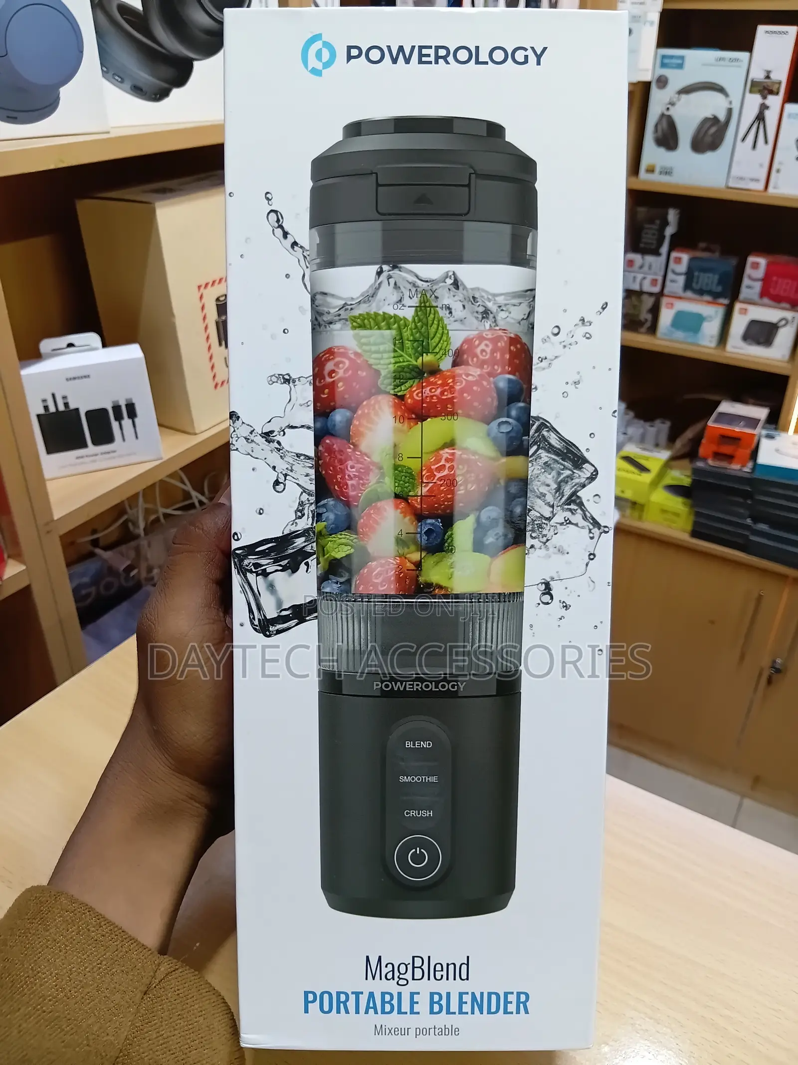 Powerology MagBlend Portable Blender 470ml With Magnetic Mount - Black