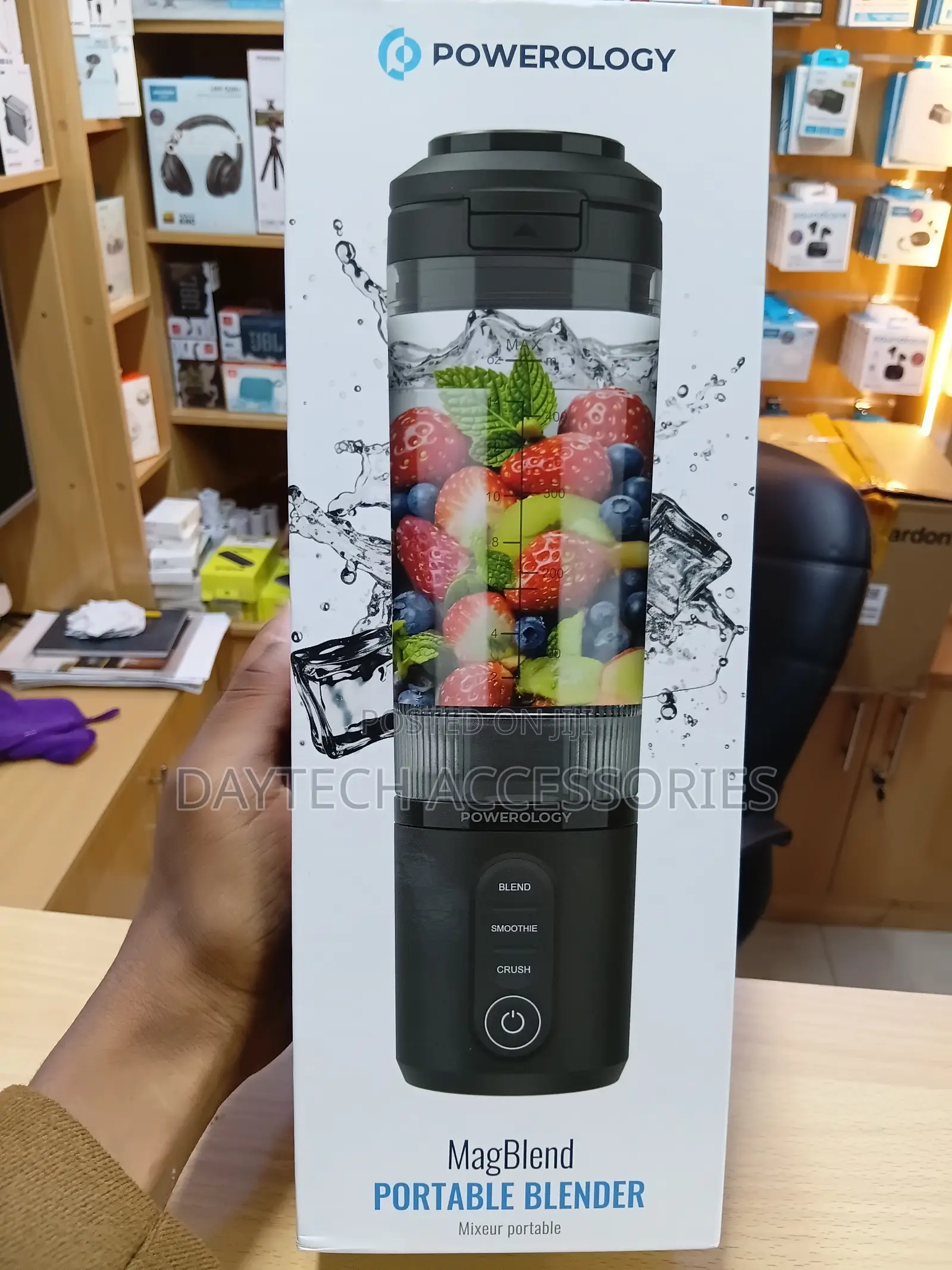 Powerology MagBlend Portable Blender 470ml With Magnetic Mount - Black
