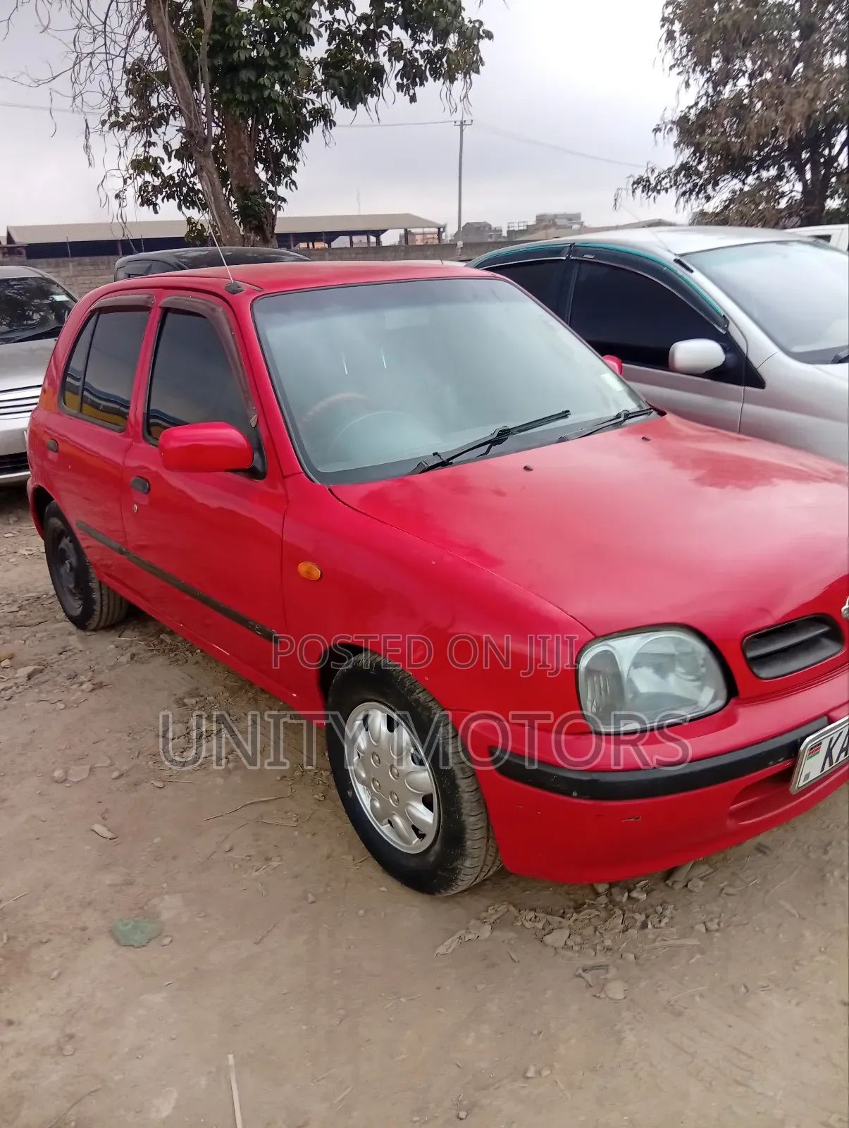 Nissan March 2004 Red