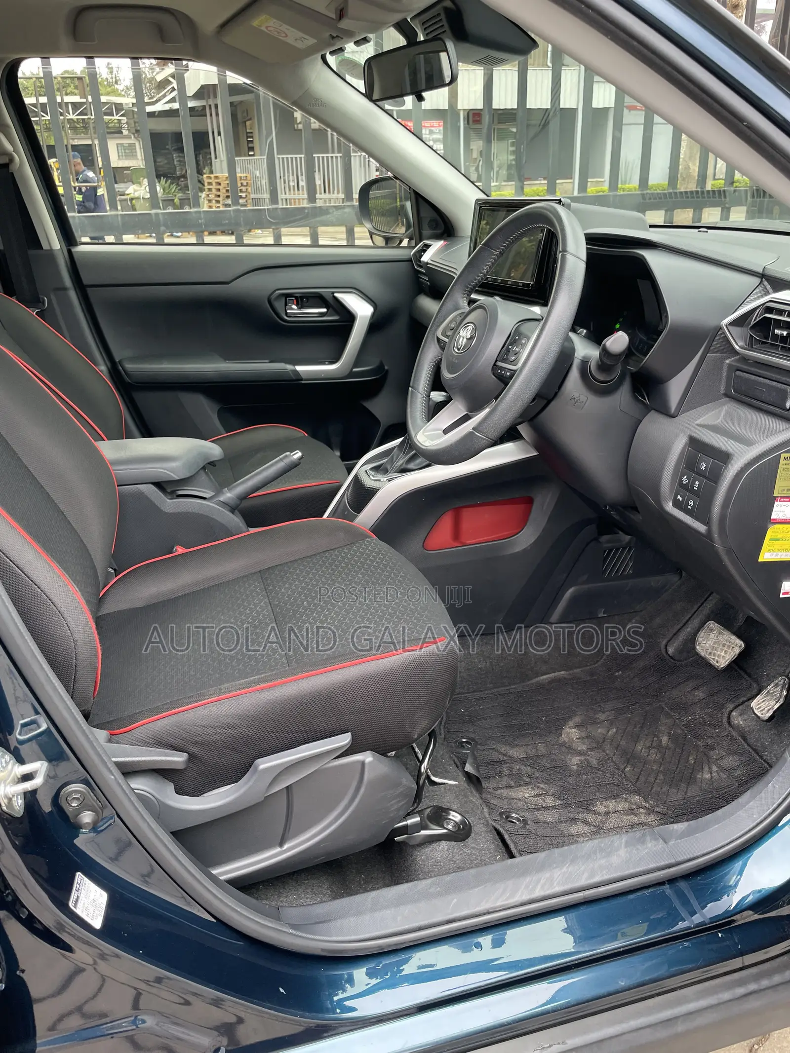 Toyota Raize 2020 Blue