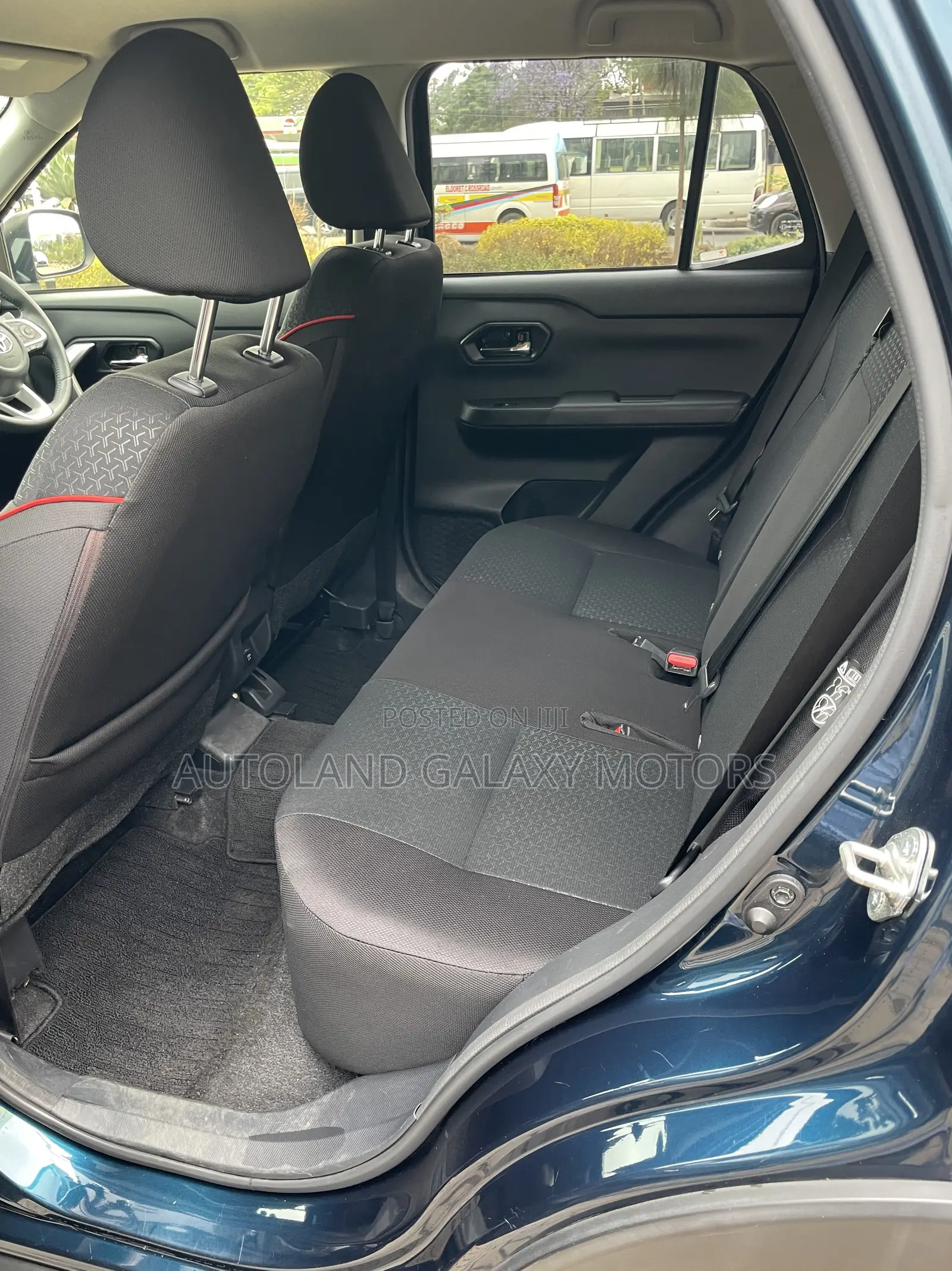 Toyota Raize 2020 Blue