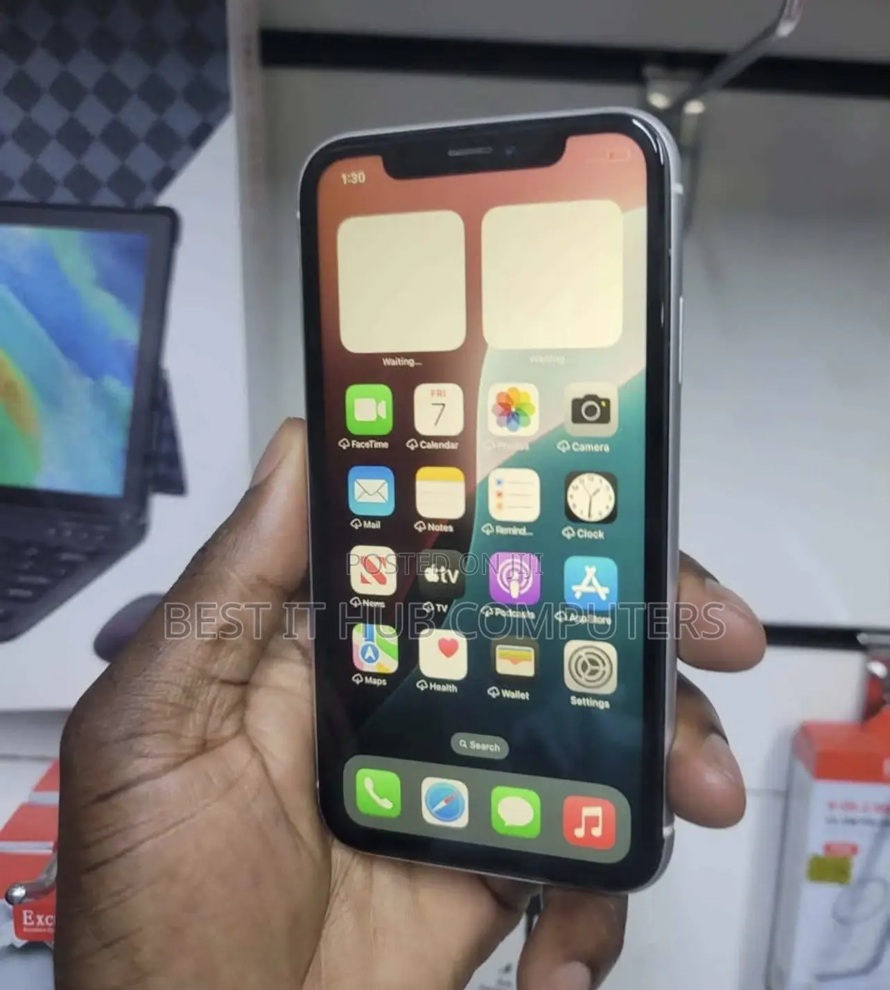 Apple iPhone XR 128 GB White