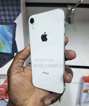 Apple iPhone XR 128 GB White