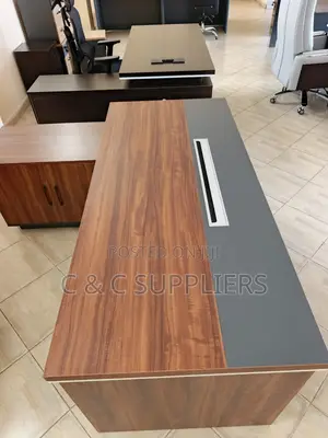 2.0M Executive Desk