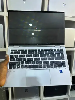 New Laptop HP EliteBook 1040 G8 32GB Intel Core i7 SSD 512GB
