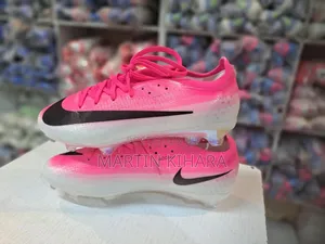Nike Airzoom Vapour 17 Football Boots (Size 40-45)