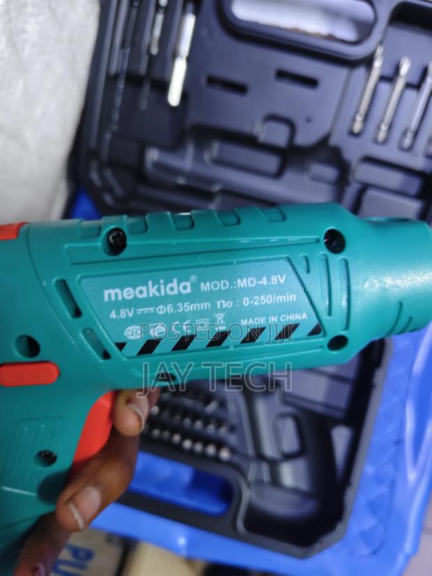 Meakida 4.8V Cordless Rechargeable Screwdriver Drill Bit Tool Set - thumbnail 2