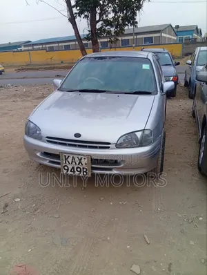 Toyota Starlet 2003 Silver