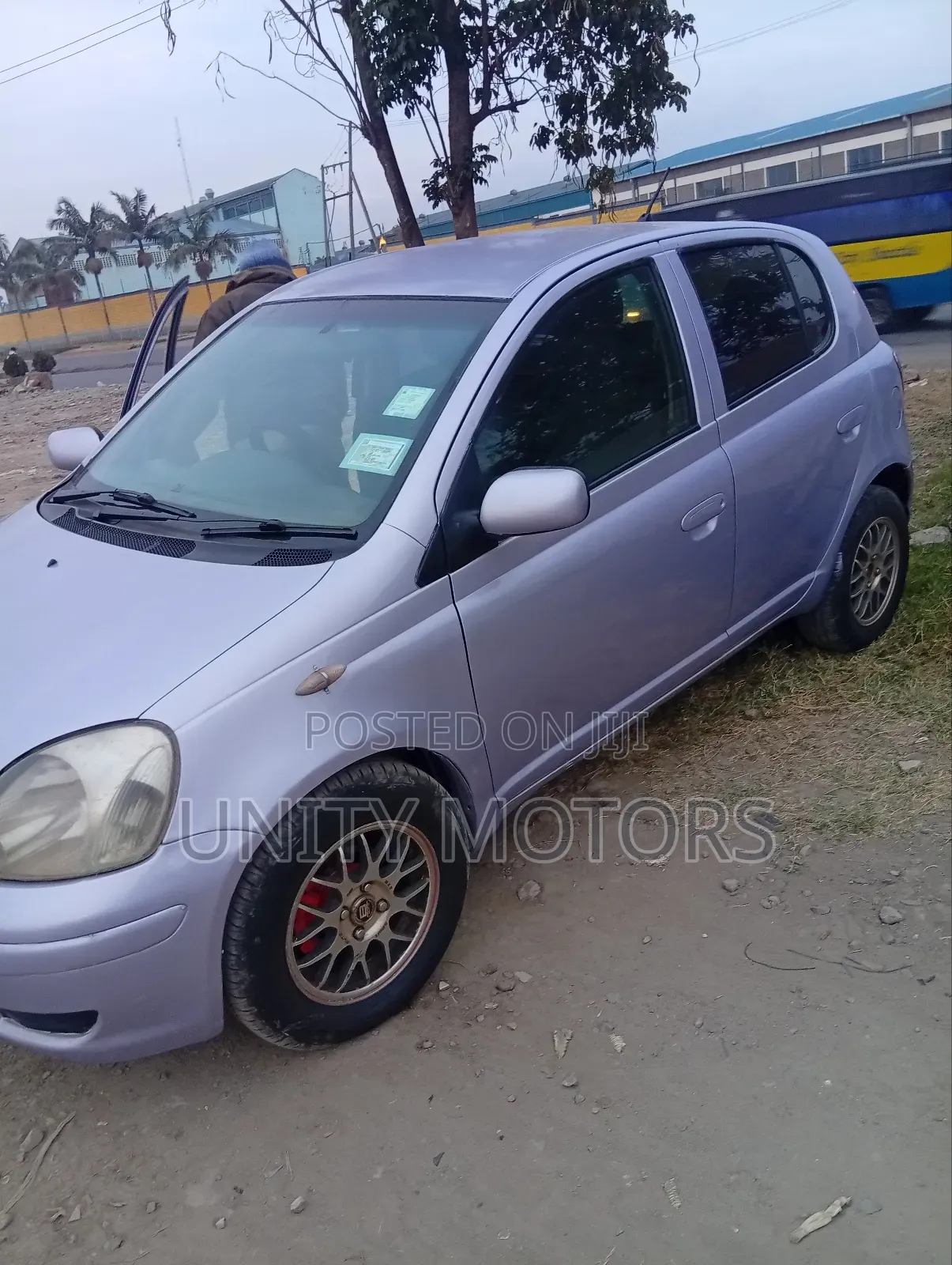 Toyota Vitz 2004 Purple