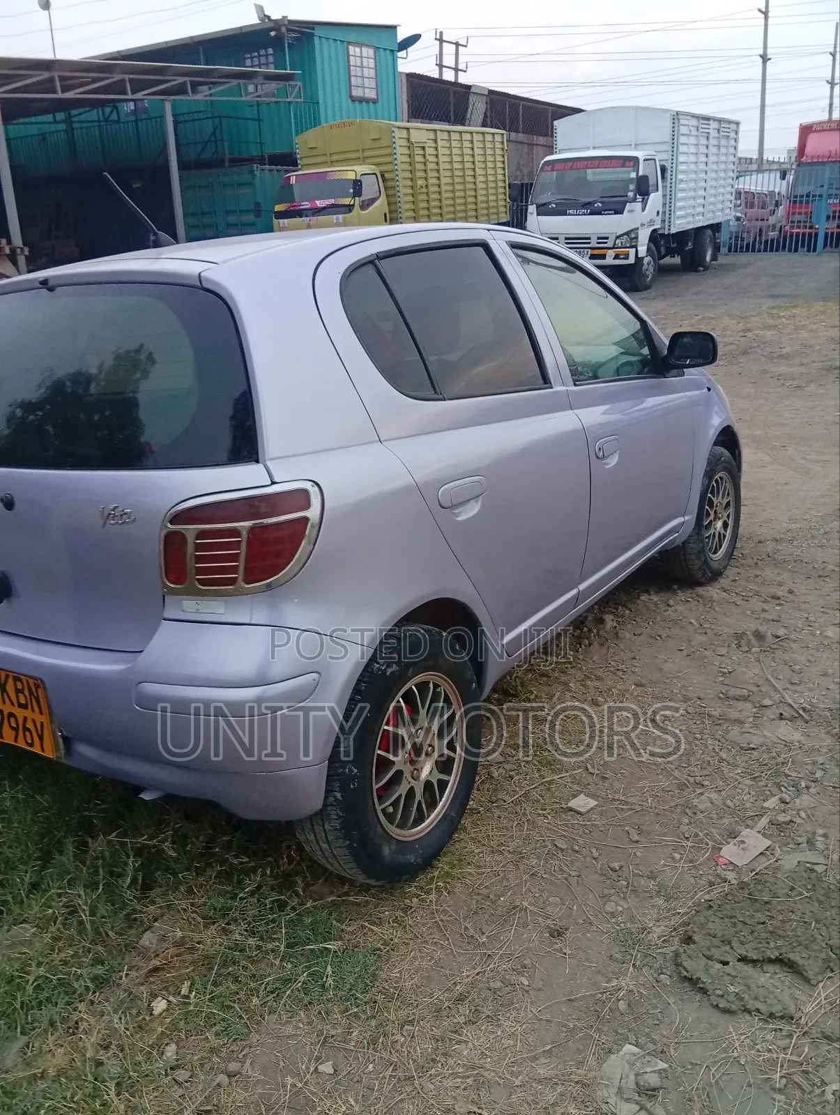Toyota Vitz 2004 Purple