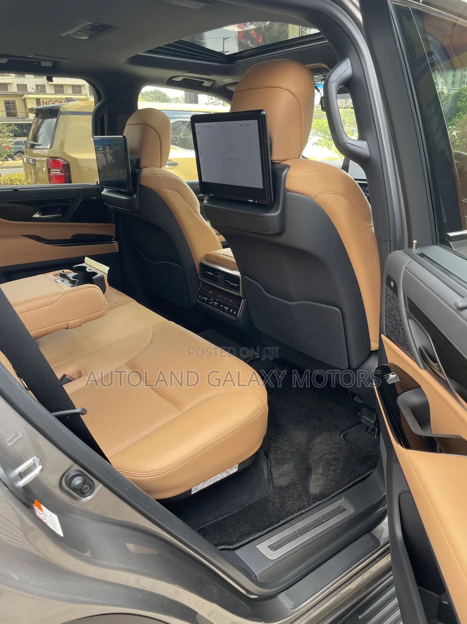Lexus LX 600 2022 Gray