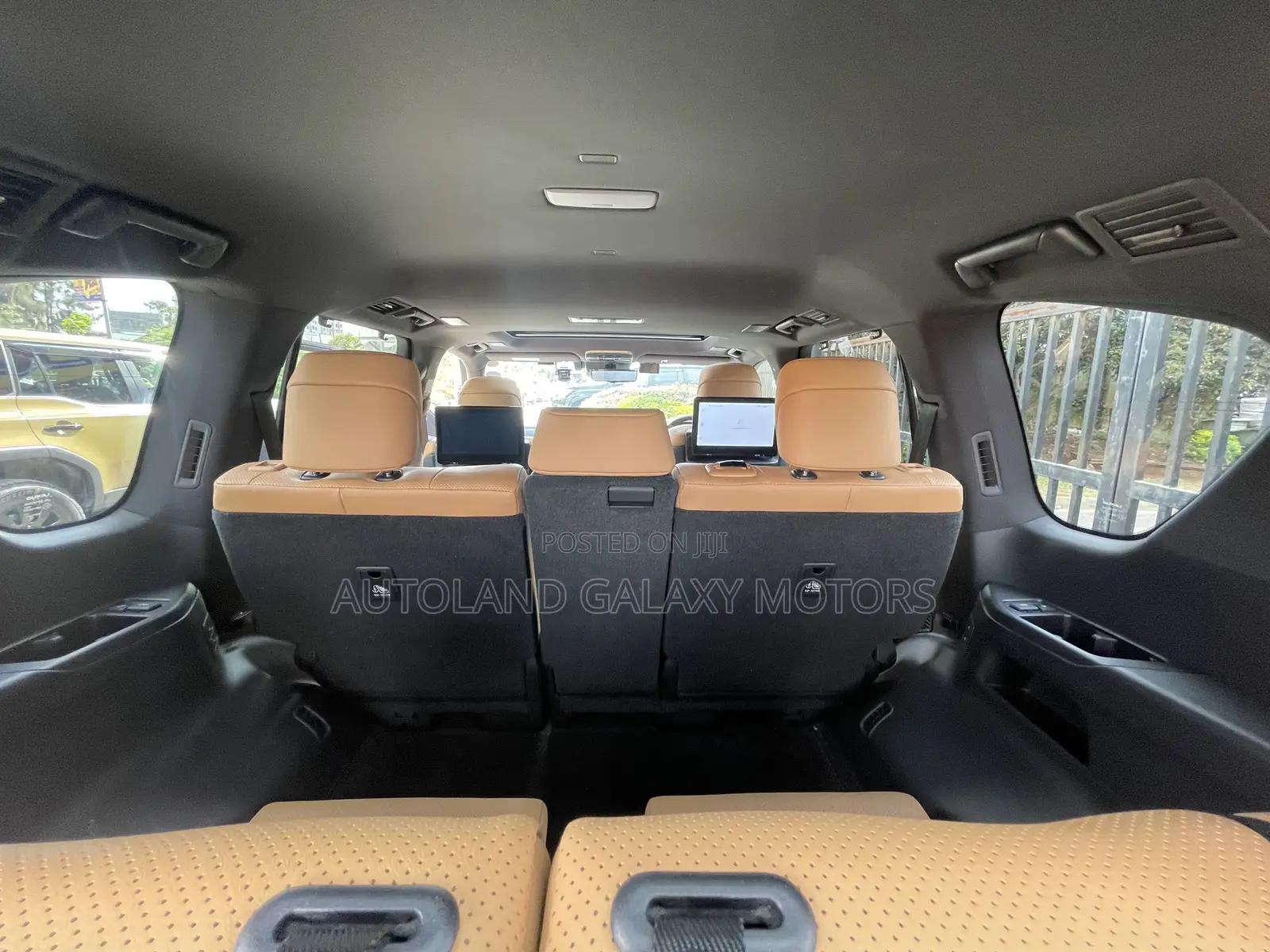 Lexus LX 600 2022 Gray