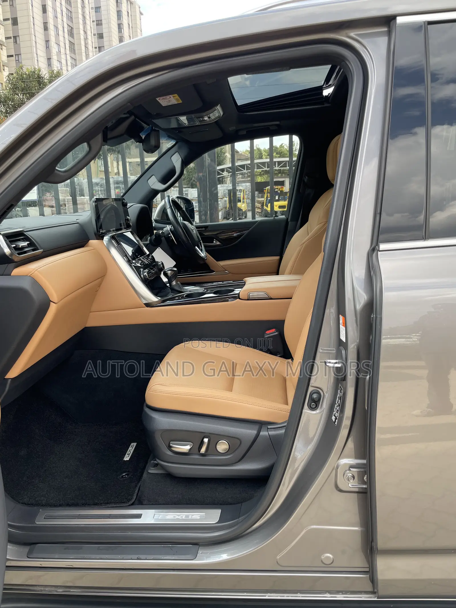Lexus LX 600 2022 Gray