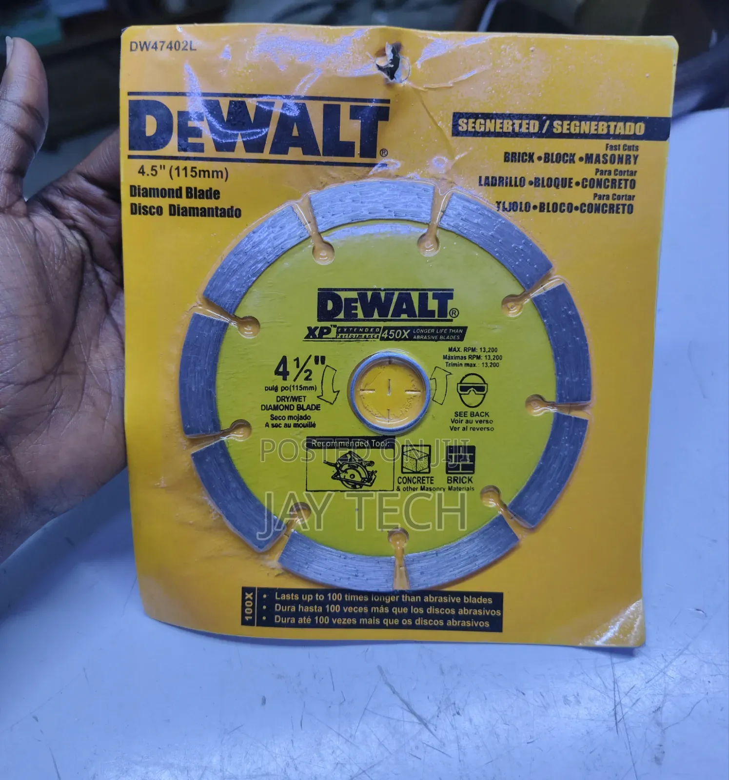 DEWALT 4.5" (115mm) Segmented Diamond Blade