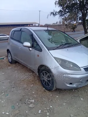 Mitsubishi Colt 2010 Silver