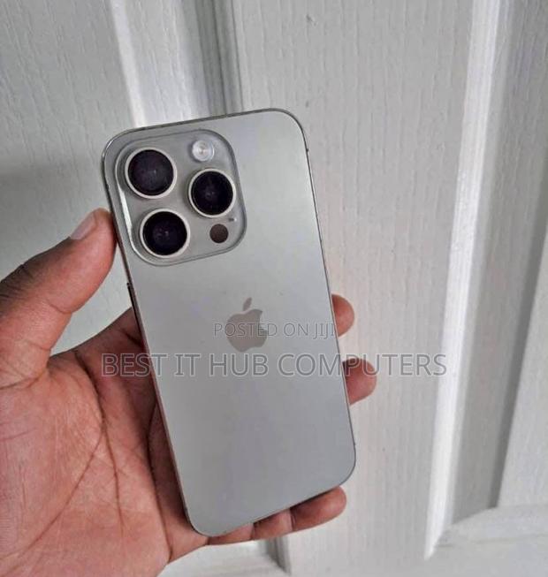 Apple iPhone 15 128 GB Graphite