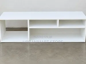 4.7 FT Mexico TV Stand White