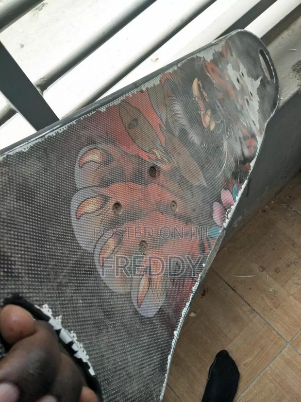 Skateboard - thumbnail 3