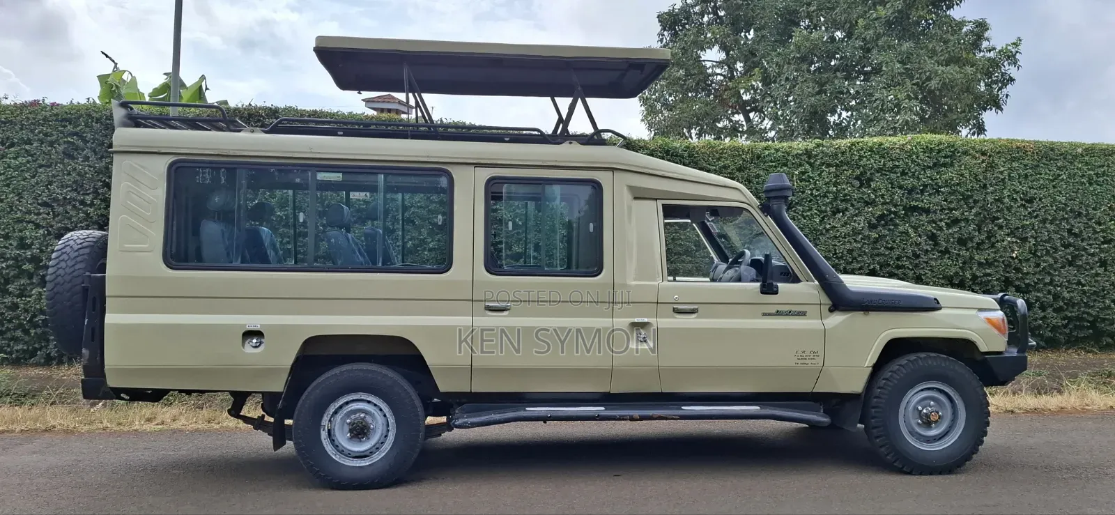 Toyota Land Cruiser 76 Series 2017 Brown