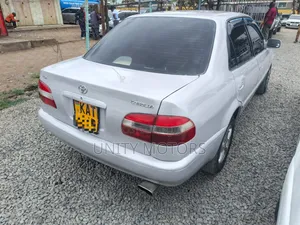 Toyota Corolla 2001 Gray
