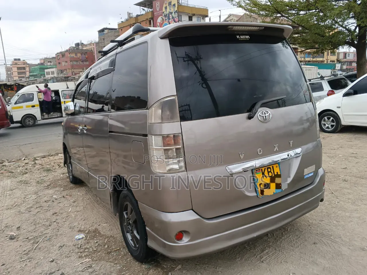 Toyota Voxy 2008