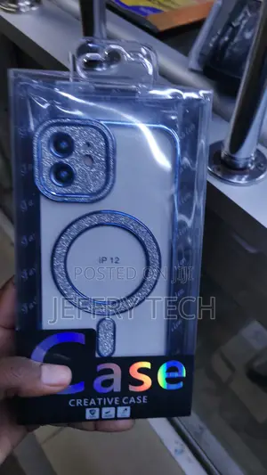 Clear MagSafe Phone Case for the iPhone 12 Glitter Magnetic Ring