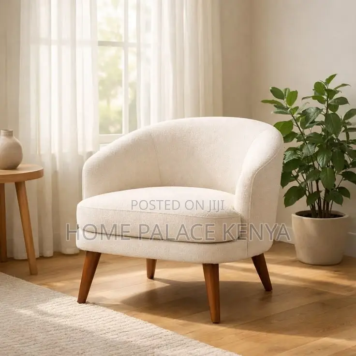 Accent Chair; Elegant Bedroom Accent Chair With Cushioned Seat