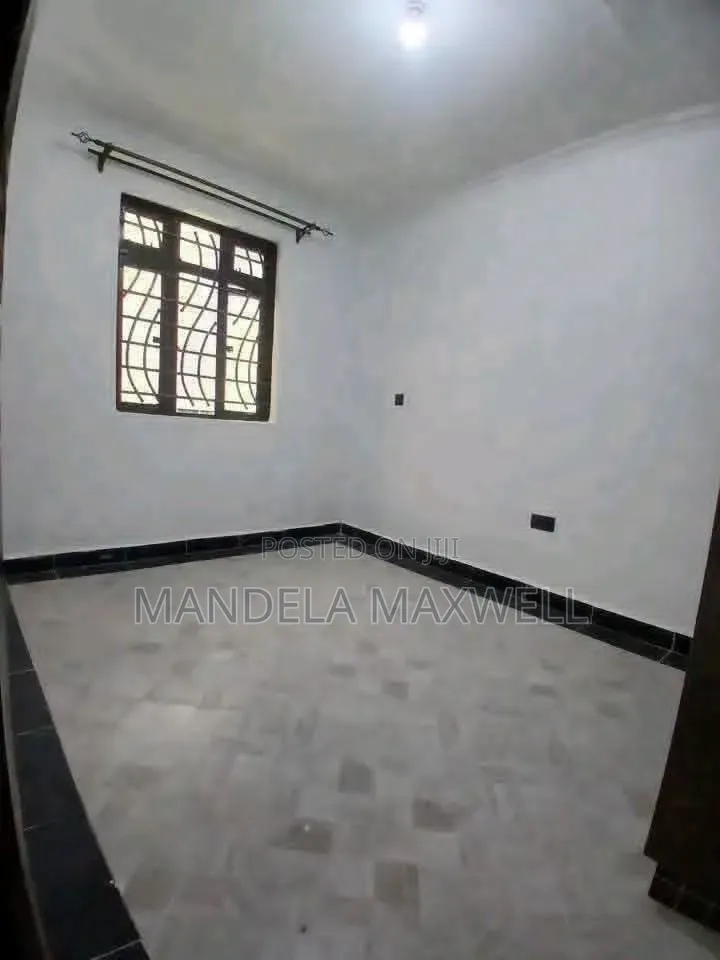 Mini Flat in Katani for rent