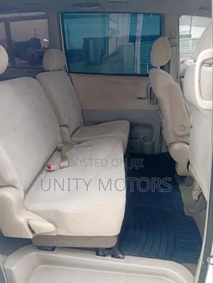 Toyota Noah 2006 White