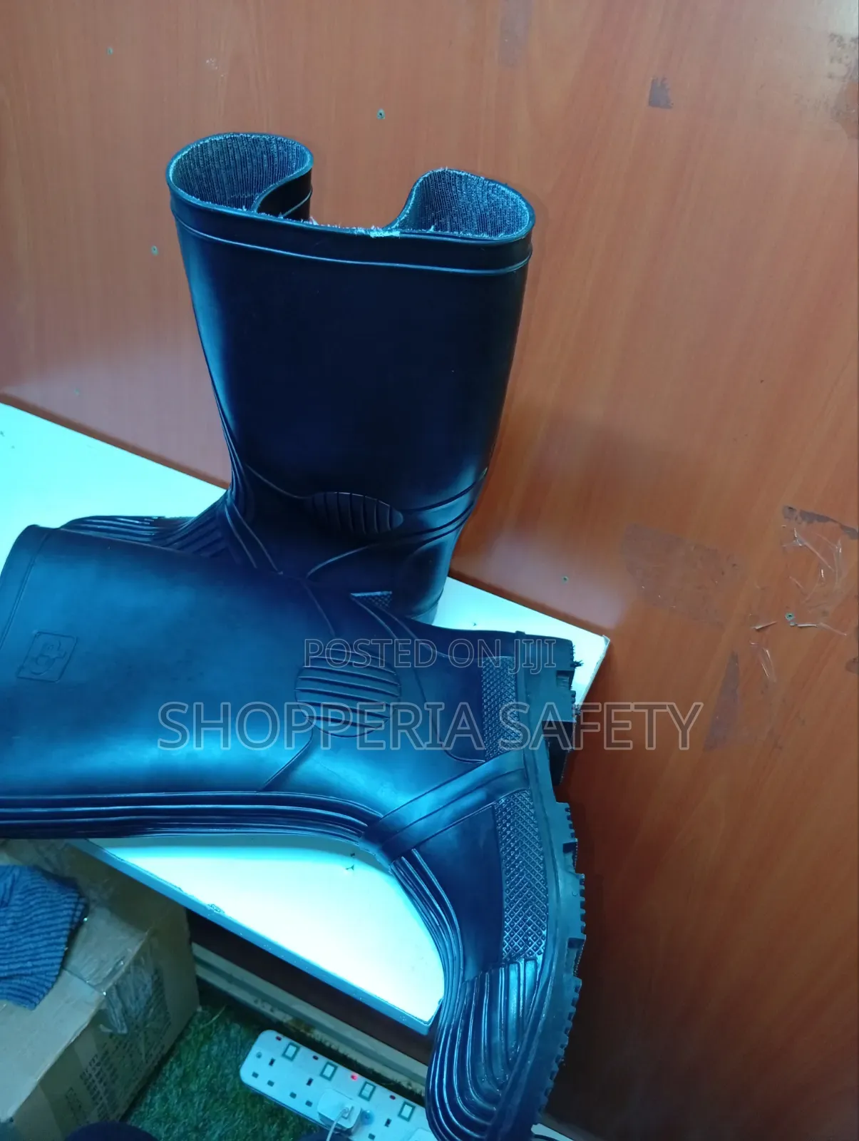 Black Heavy Duty Gumboots