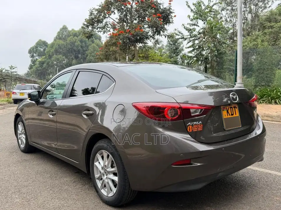 Mazda Axela 2018 Gray