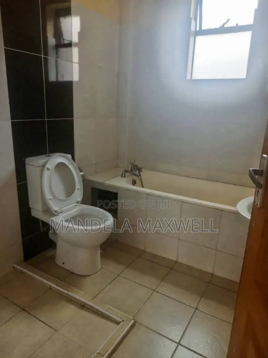 3bdrm Apartment in Gateway Mall Area for rent