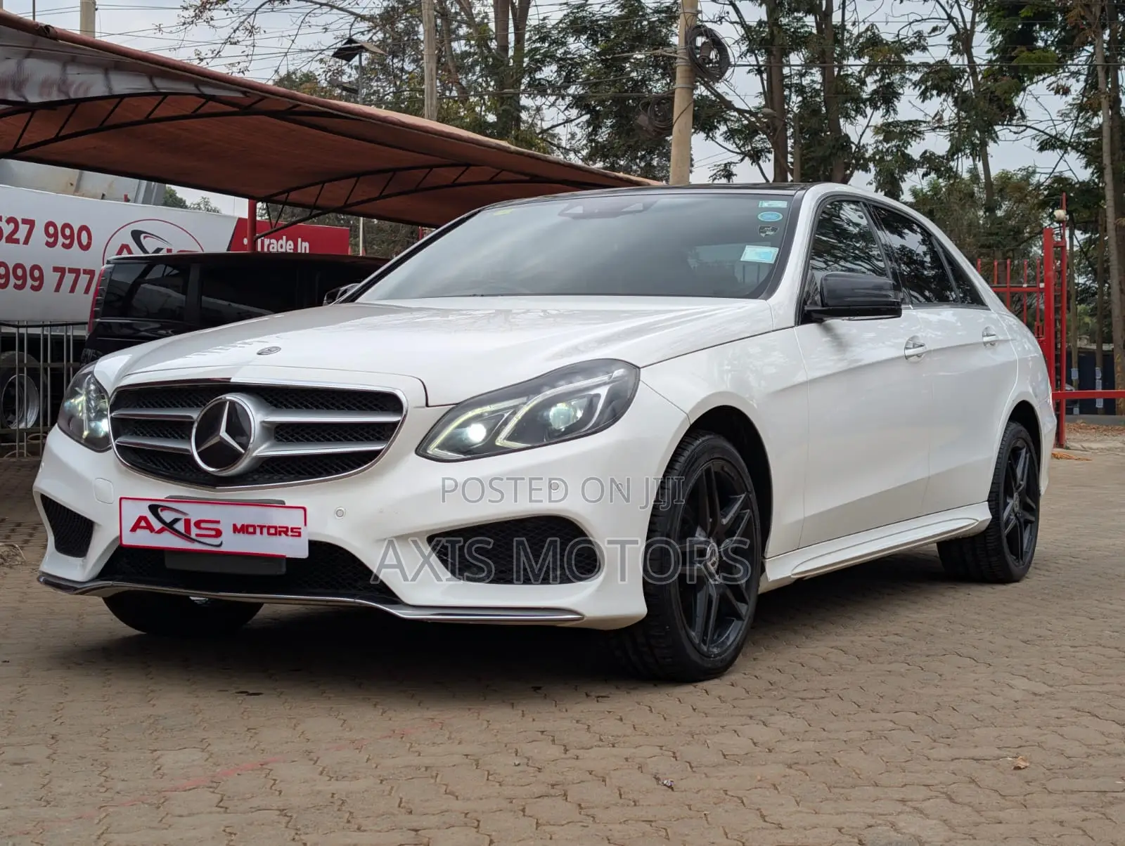 Mercedes-Benz E250 2015 White