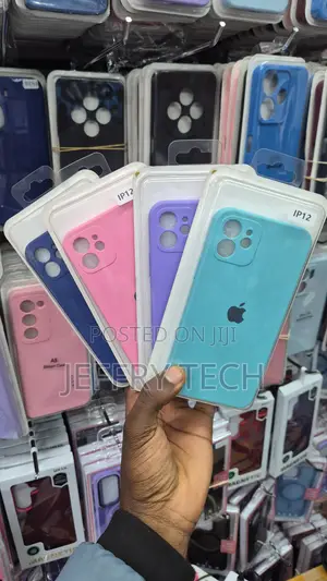 Navy Blue Silicone Soft-Touch Phone Case for the Vivo V30 Lite 4G