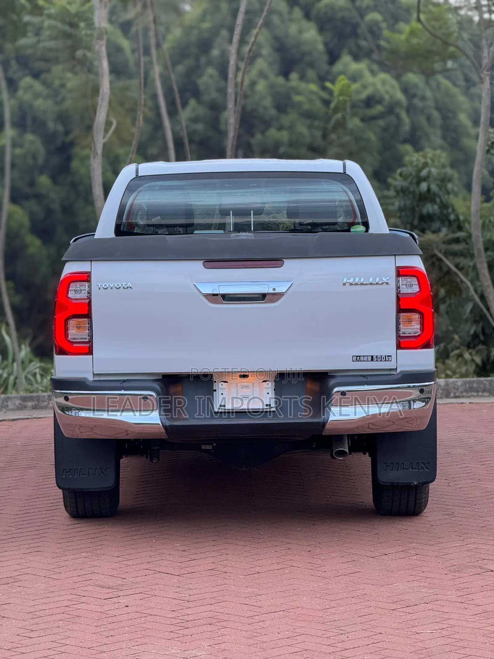 Toyota Hilux 2021 Pearl