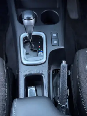 Toyota Hilux 2021 Pearl