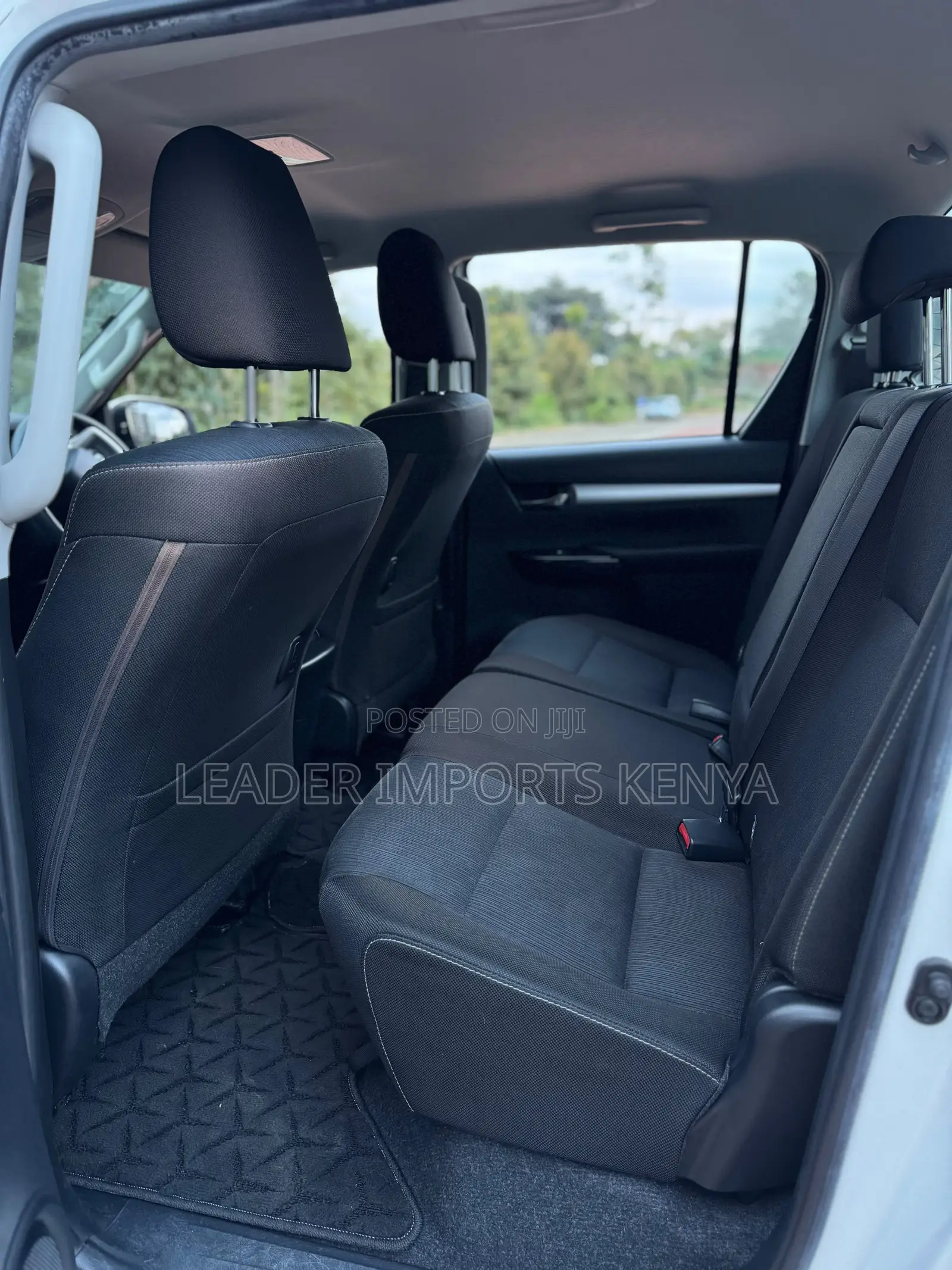 Toyota Hilux 2021 Pearl