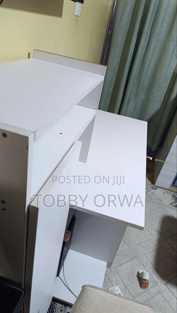 Study Table - thumbnail 2