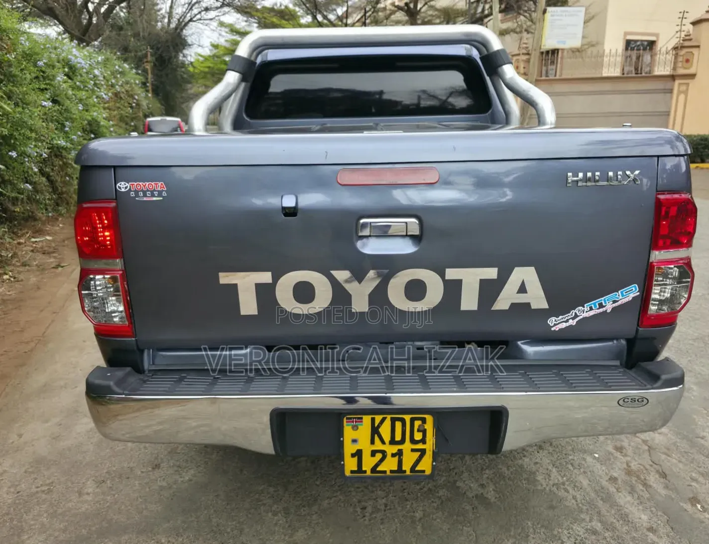 Toyota Hilux 2014 Gray