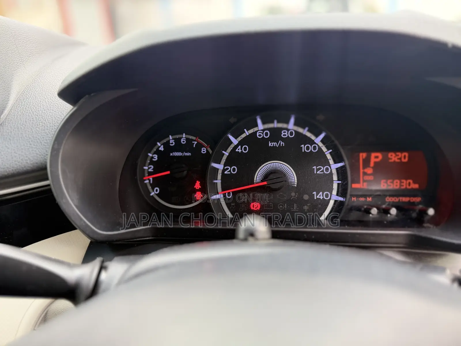 Daihatsu Move 2020 Red