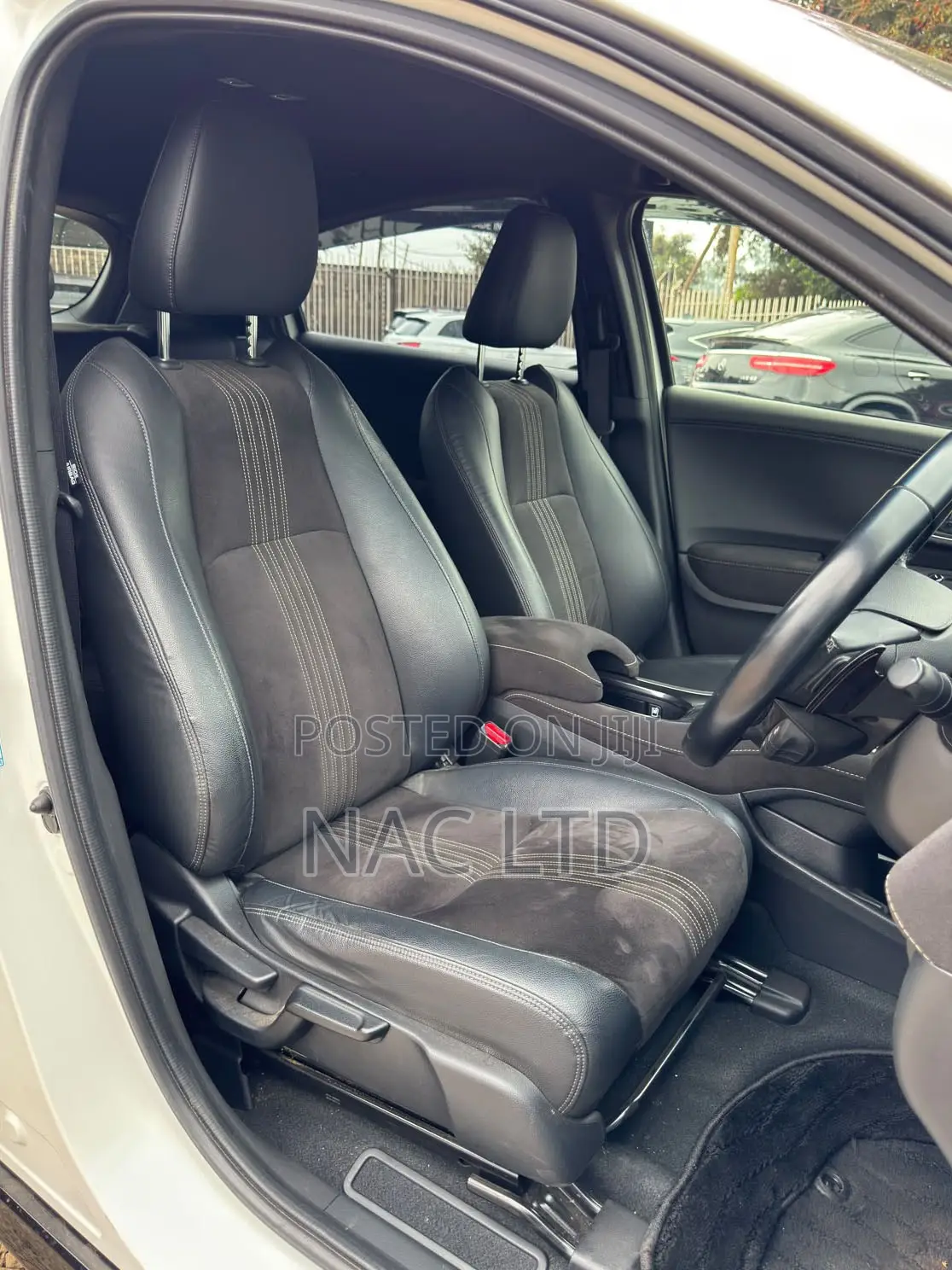 Honda Vezel 1.5 Hybrid 2WD 2019 White