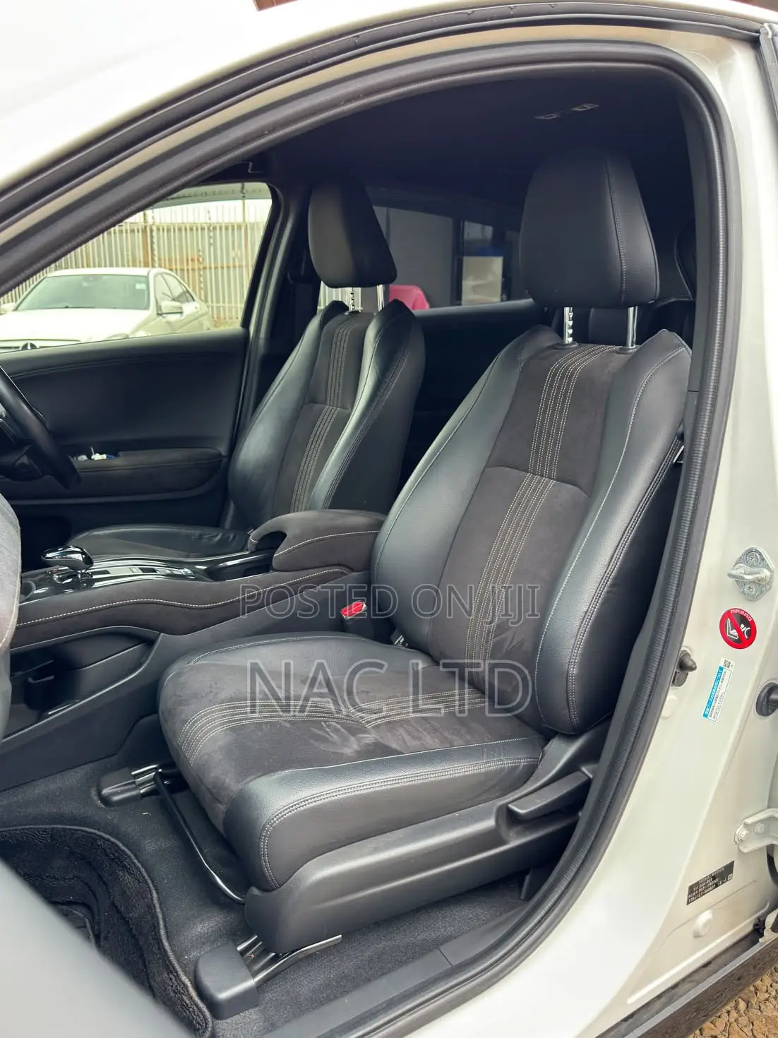 Honda Vezel 1.5 Hybrid 2WD 2019 White