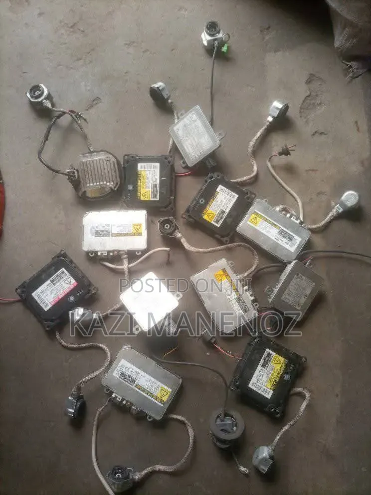 Headlight Computer Ballasts,bulbs and Bulb Holders Available