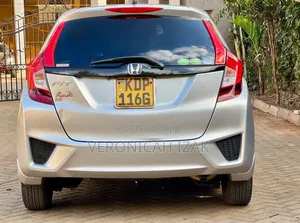 Honda Fit 2016 Silver