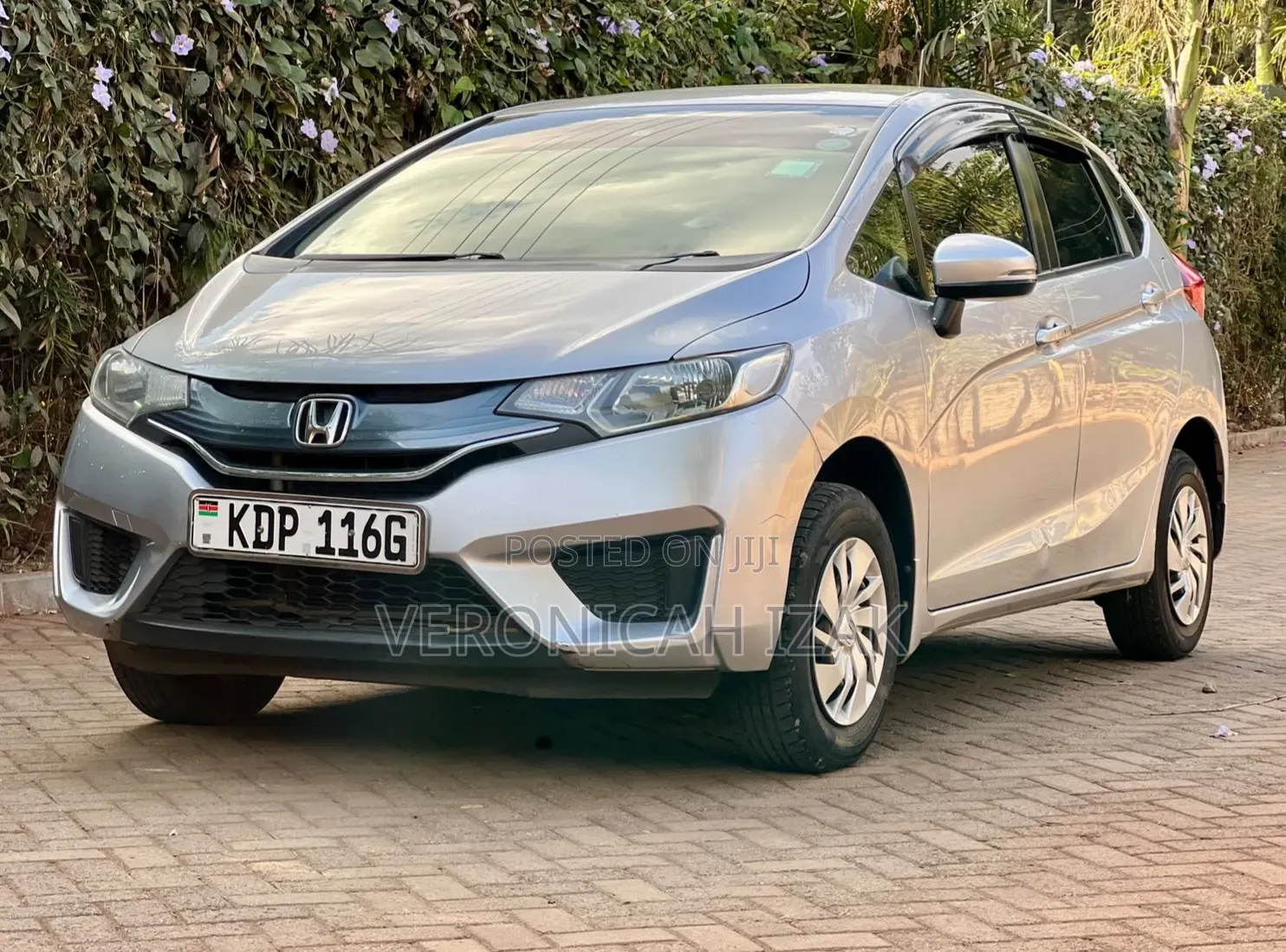 Honda Fit 2016 Silver